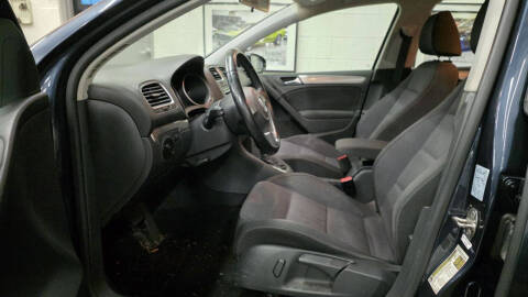 2013 Volkswagen Golf 2.5L PZEV