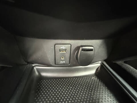 2014 Nissan Rogue SV