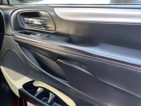 2017 Dodge Grand Caravan GT