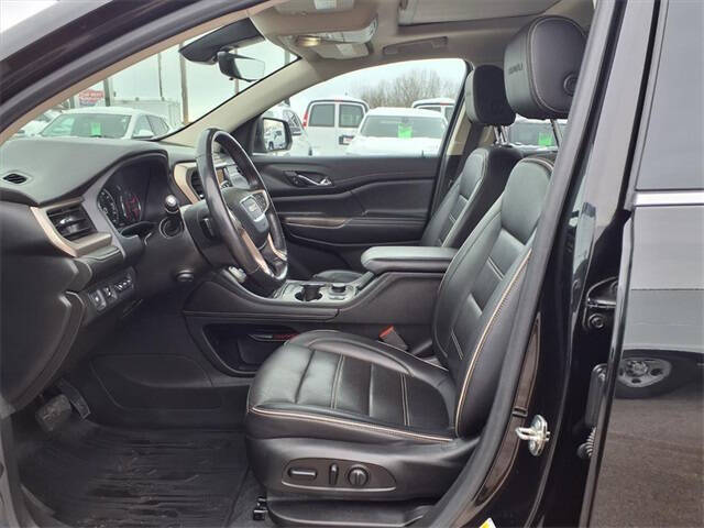 2021 GMC Acadia Denali