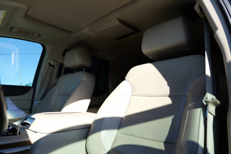 2017 GMC Yukon Denali