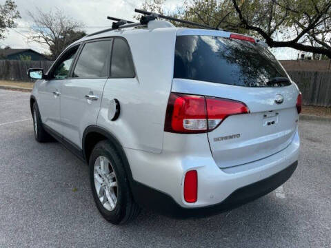 2014 Kia Sorento LX