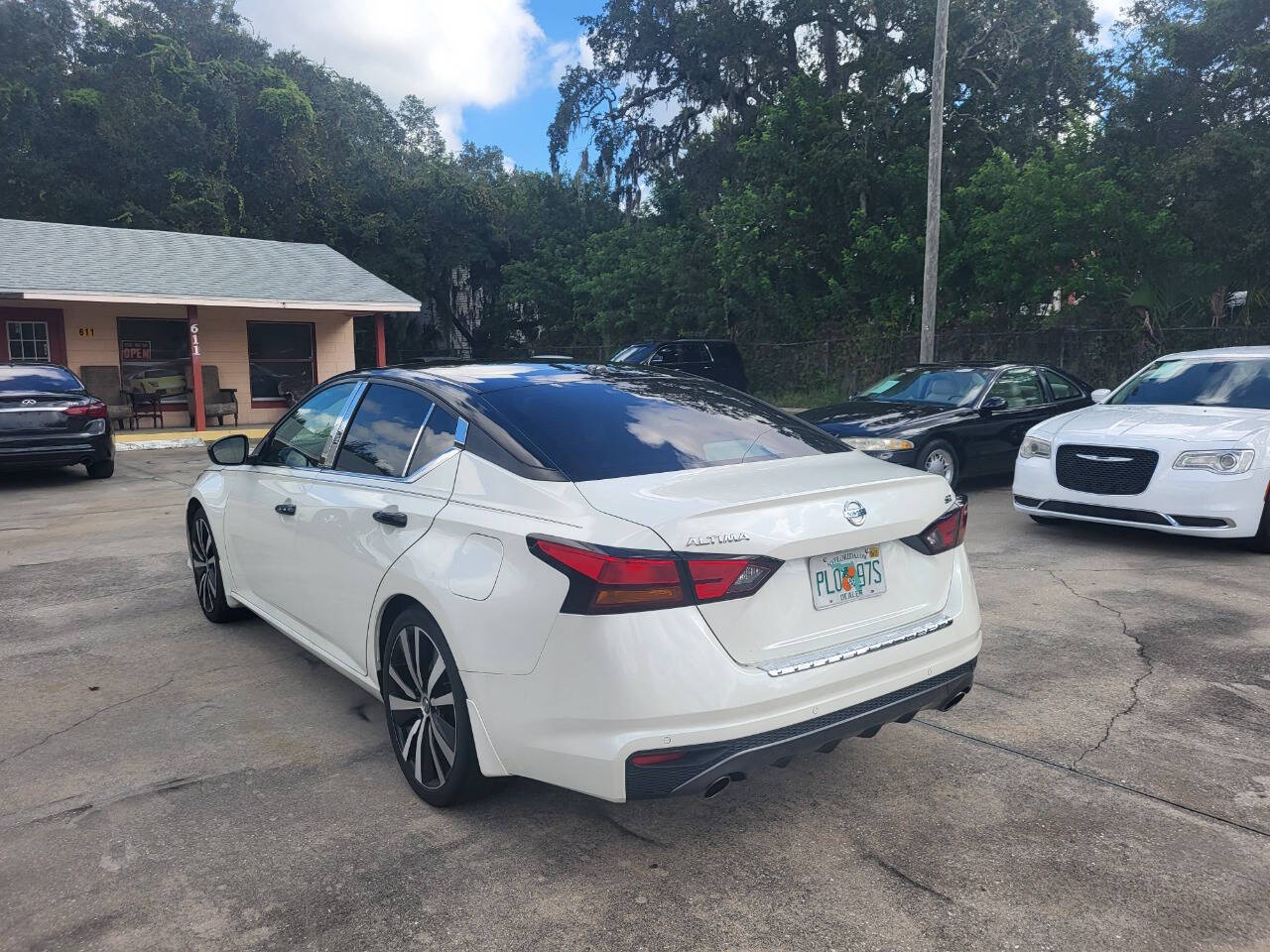 2020 Nissan Altima for sale at FAMILY AUTO BROKERS in Longwood, FL