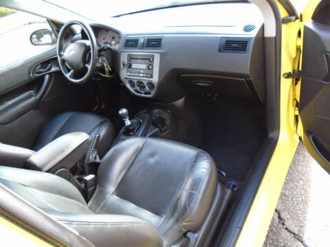 2005 Ford Focus ZX3 SES