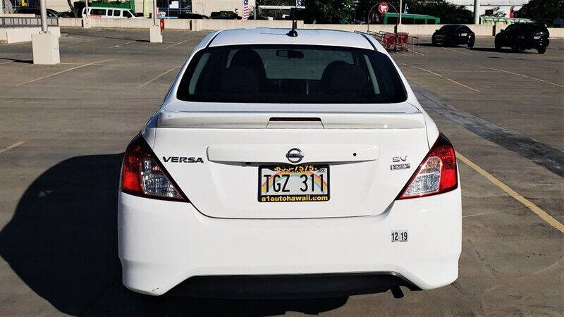 2018 Nissan Versa