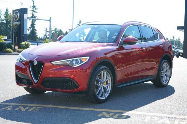 2018 Alfa Romeo Stelvio Ti Lusso