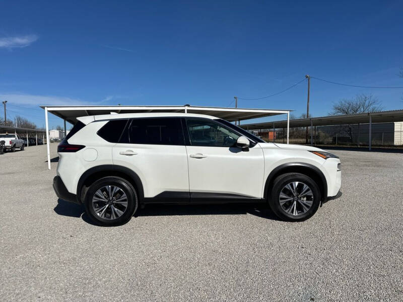 2021 Nissan Rogue SV
