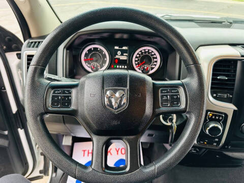 2020 RAM 1500 Classic SLT