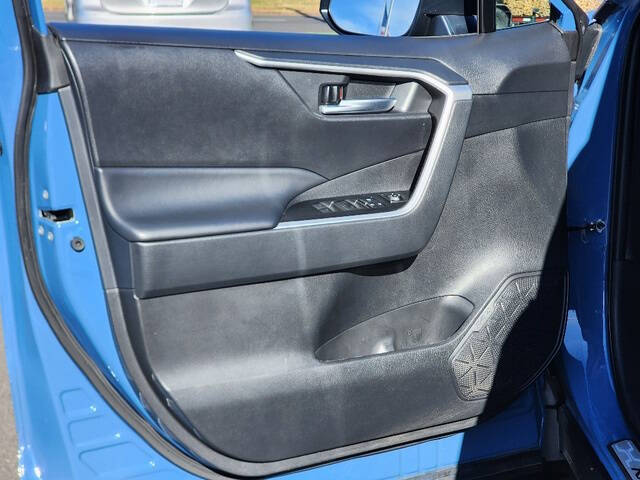 2023 Toyota RAV4 Hybrid Woodland Edition