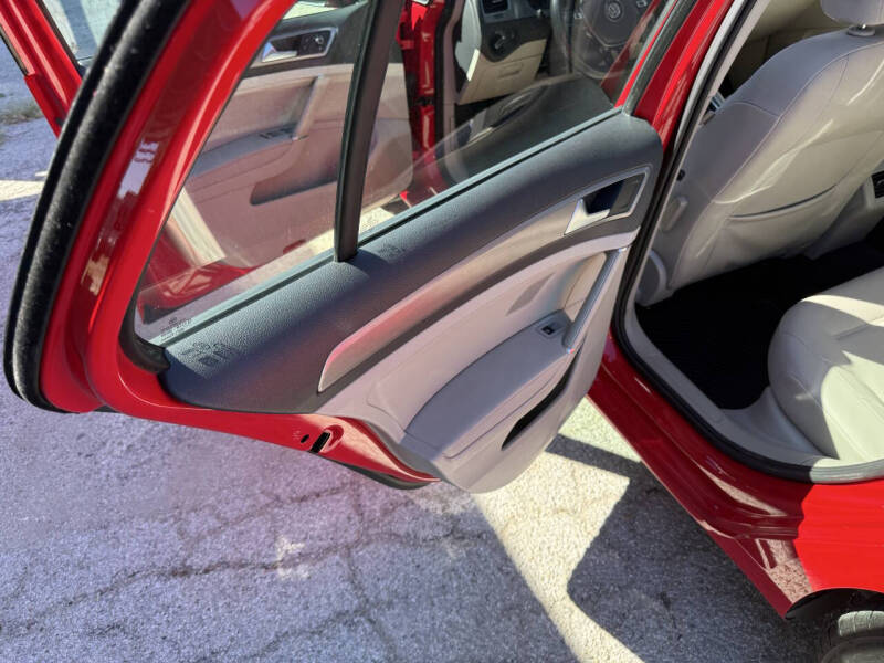 2015 Volkswagen Golf TSI S