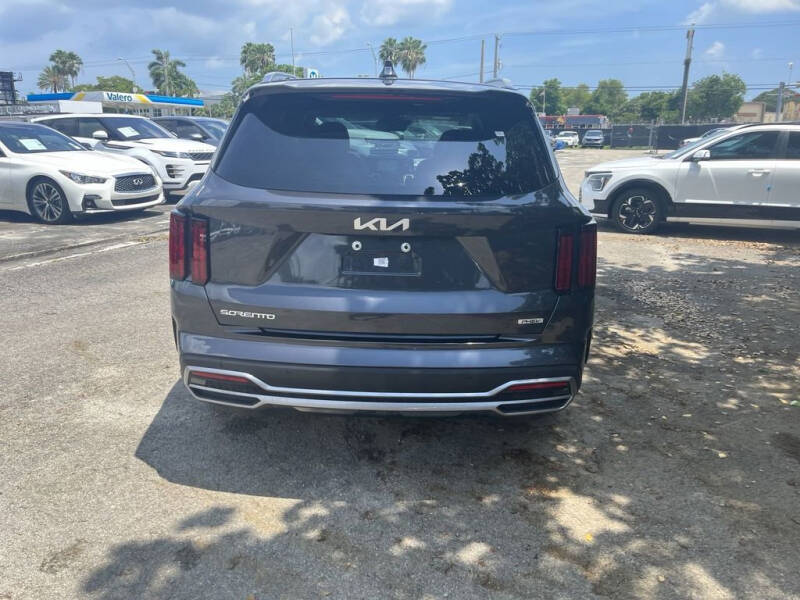 2023 Kia Sorento Plug-In Hybrid SX Prestige