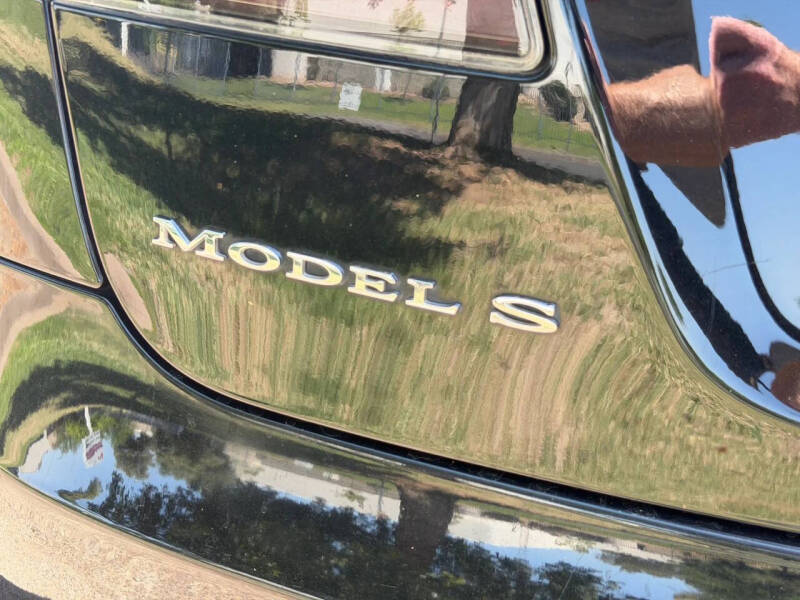 2015 Tesla Model S 85