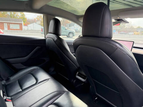 2022 Tesla Model 3 Long Range