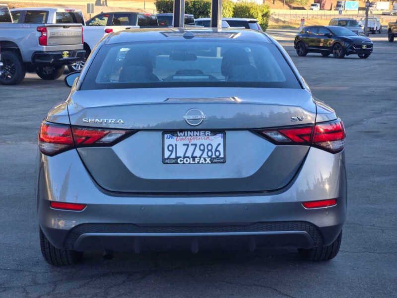 2024 Nissan Sentra SV