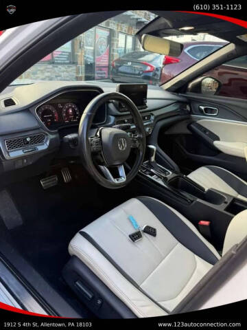 2023 Acura Integra w/A-SPEC