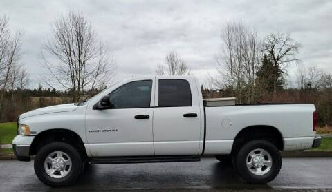 2003 Dodge Ram 2500 for sale at CLEAR CHOICE AUTOMOTIVE in Milwaukie OR