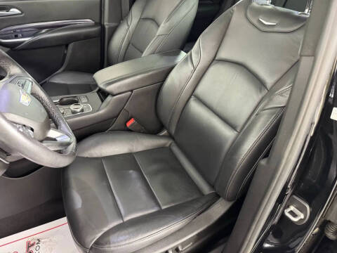 2023 Cadillac XT4 Luxury