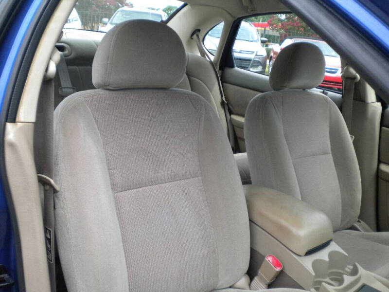 2002 Ford Taurus SE