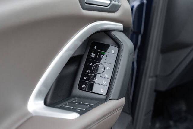 2025 Audi Q5 quattro Premium Plus TFSI