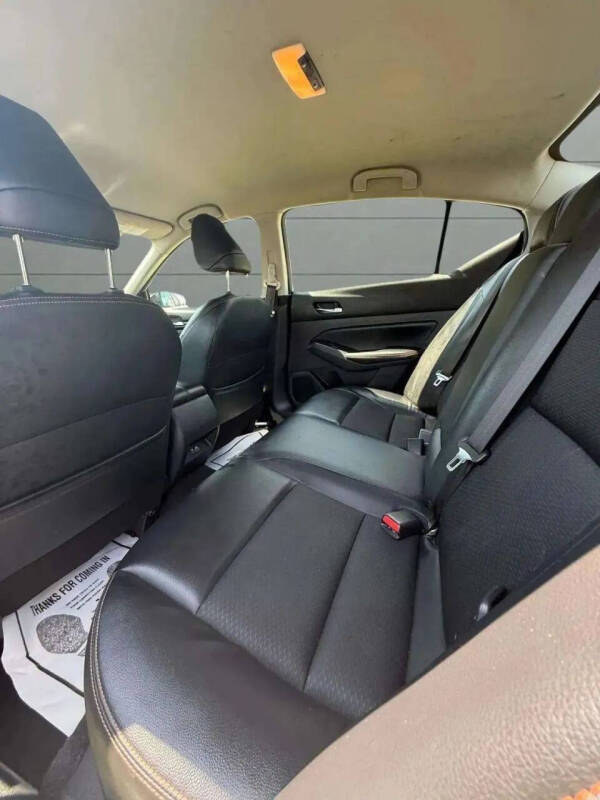 2021 Nissan Altima 2.5 SR