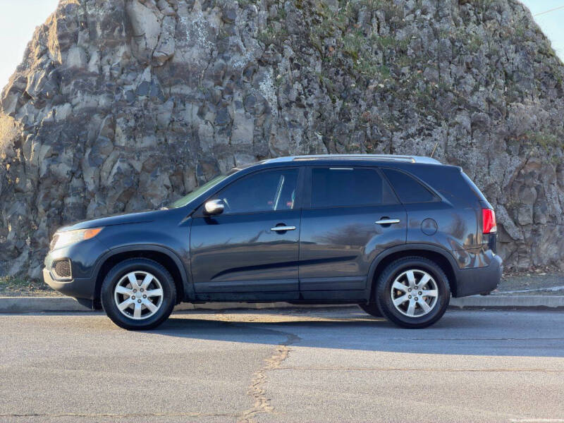 2012 Kia Sorento LX