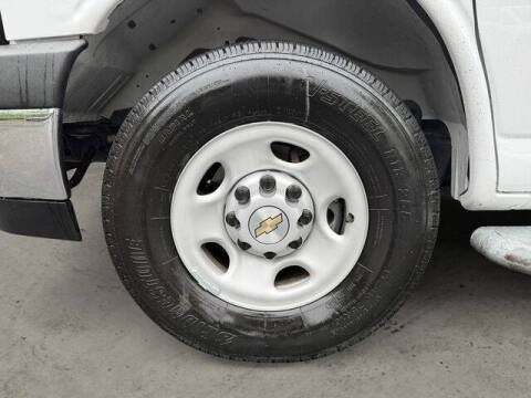 2024 Chevrolet Express 2500