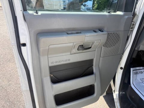 2011 Ford E-Series