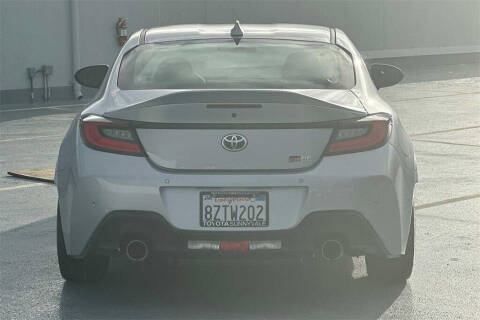 2022 Toyota GR86 Premium