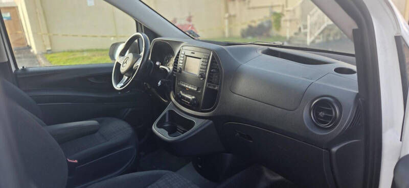 2019 Mercedes-Benz Metris Worker Cargo