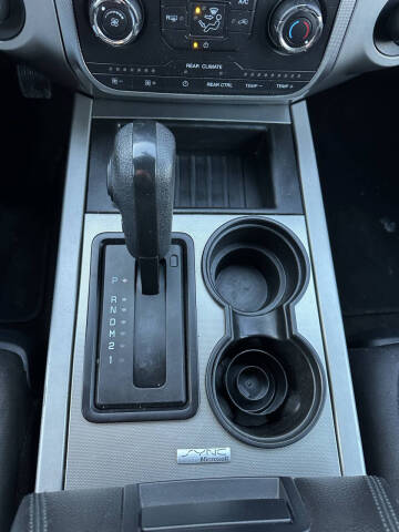 2015 Ford Expedition EL XLT