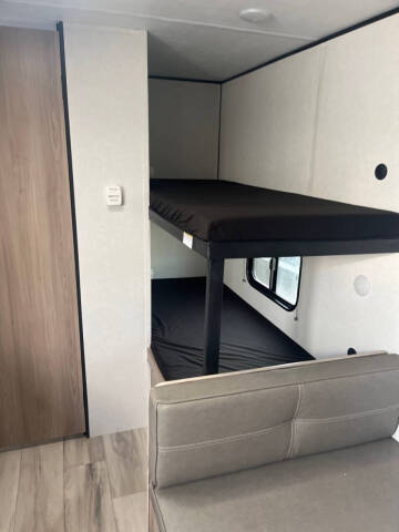 2025 Keystone RV COLEMAN