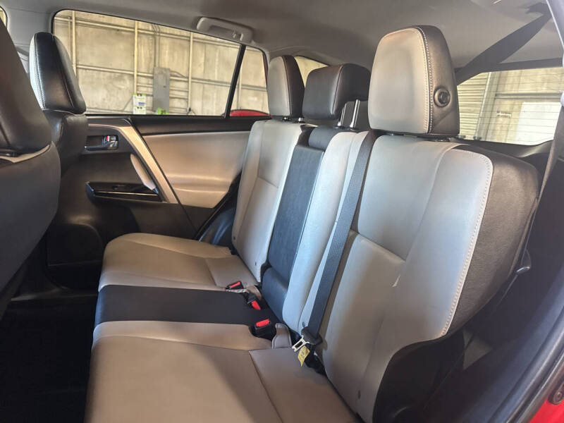 2017 Toyota RAV4 Limited