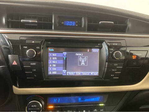 2014 Toyota Corolla LE Plus