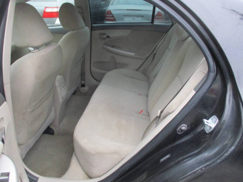 2012 Toyota Corolla LE