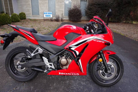 2021 Honda CBR300R