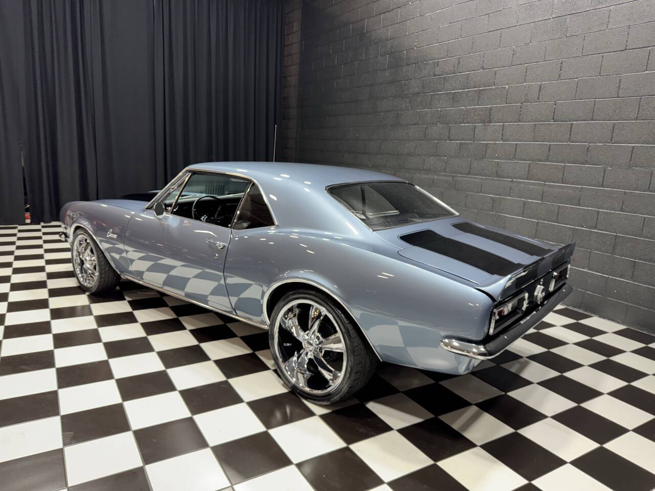 1967 Chevrolet Camaro 10