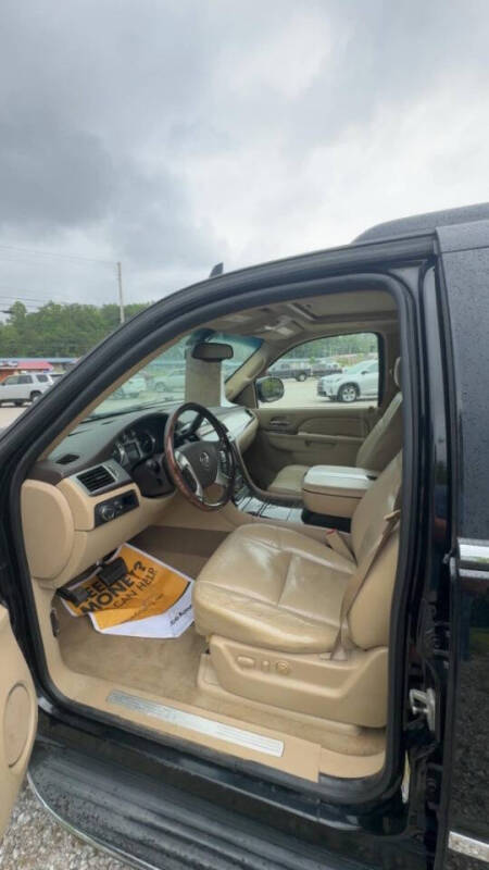 2011 Cadillac Escalade ESV Luxury