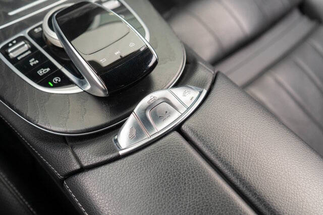 2018 Mercedes-Benz E-Class 25