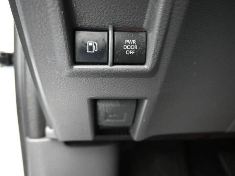 2021 Toyota Sienna LE 8-Passenger