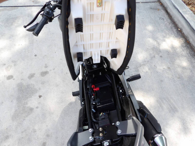 2024 Lifan KP Mini 150 EFi