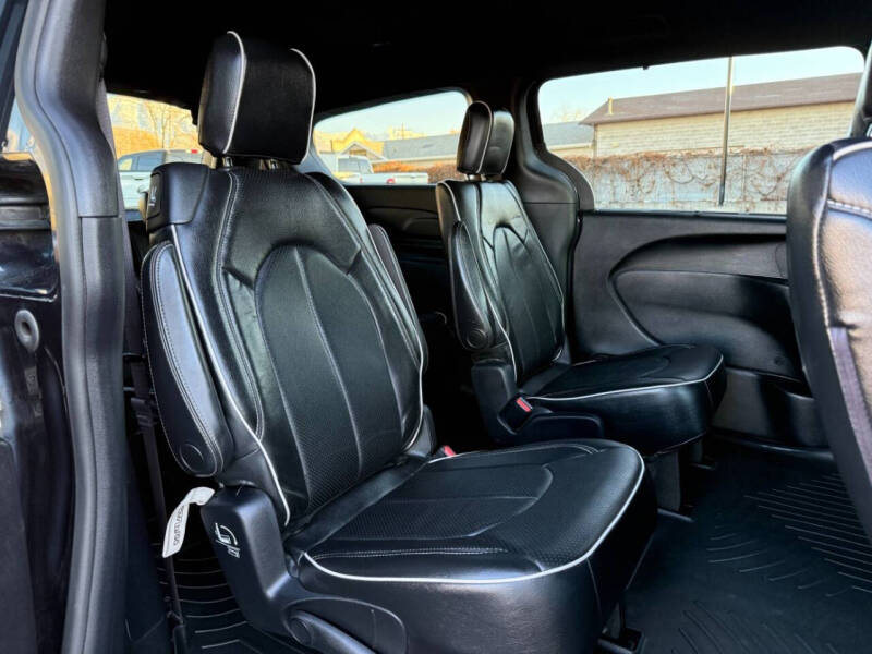 2019 Chrysler Pacifica Touring Plus