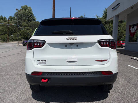 2025 Jeep Compass Trailhawk