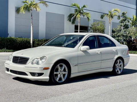 2007 Mercedes-Benz C-Class for sale at VE Auto Gallery LLC in Lake Park FL