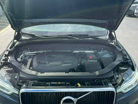 2018 Volvo XC60 T5 Momentum