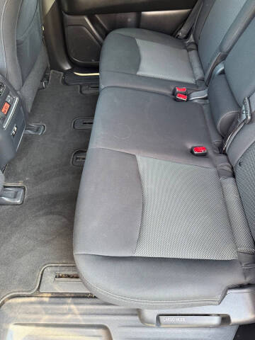 2019 Nissan Pathfinder S