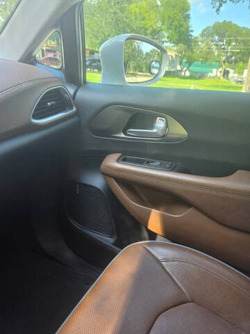 2017 Chrysler Pacifica Limited
