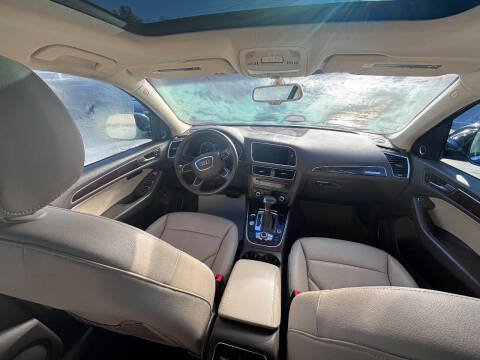 2016 Audi Q5 2.0T quattro Premium Plus