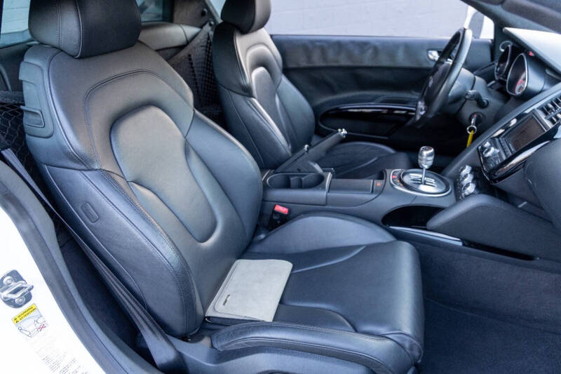 2012 Audi R8 5.2 quattro