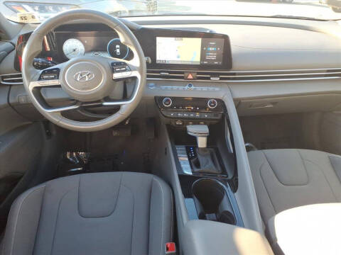 2023 Hyundai Elantra