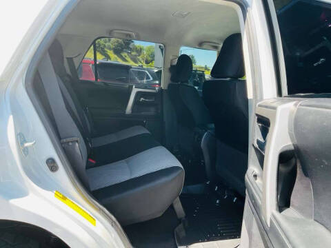 2014 Toyota 4Runner SR5